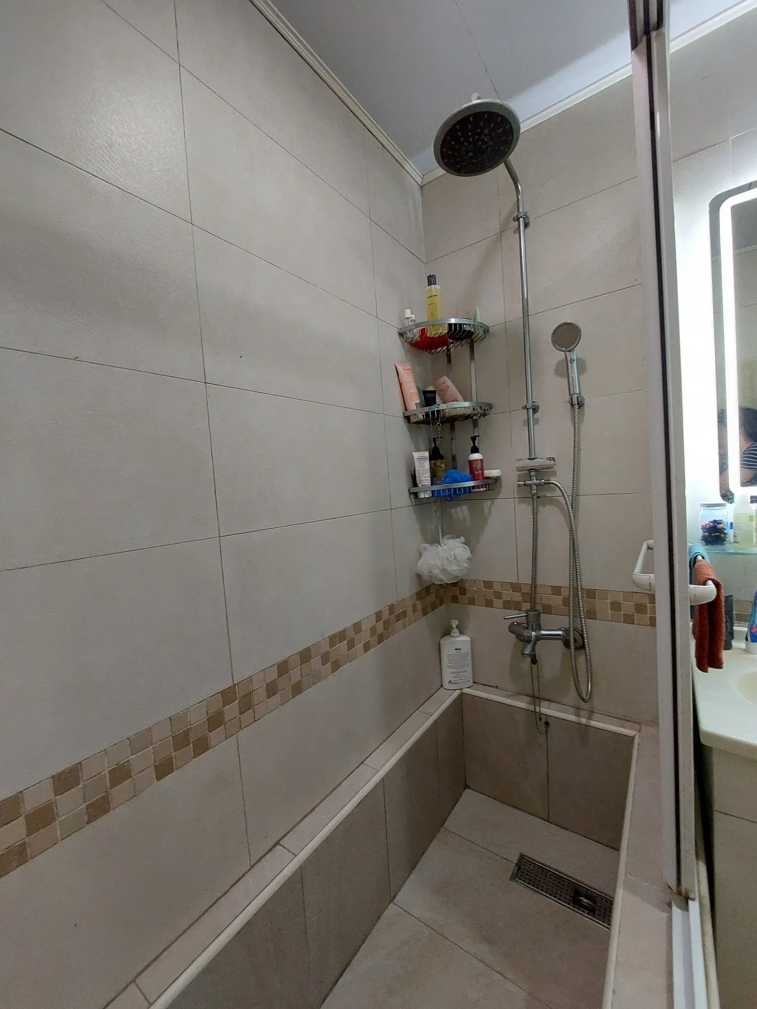 3 bedrooms apartment for rent in Songshan District, Taipei City | NT$ 49 000 | 34 ping slide 19