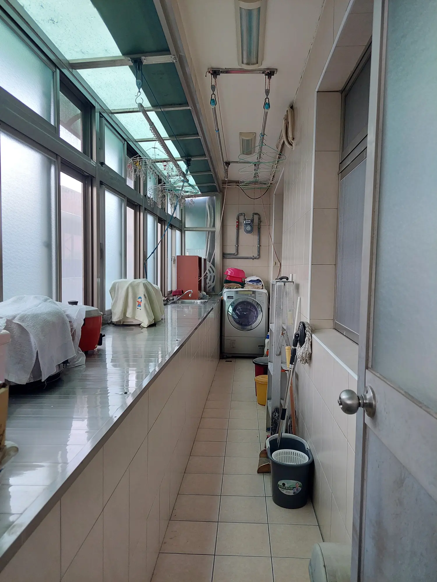 3 bedrooms apartment for rent in Songshan District, Taipei City | NT$ 49 000 | 34 ping slide 11