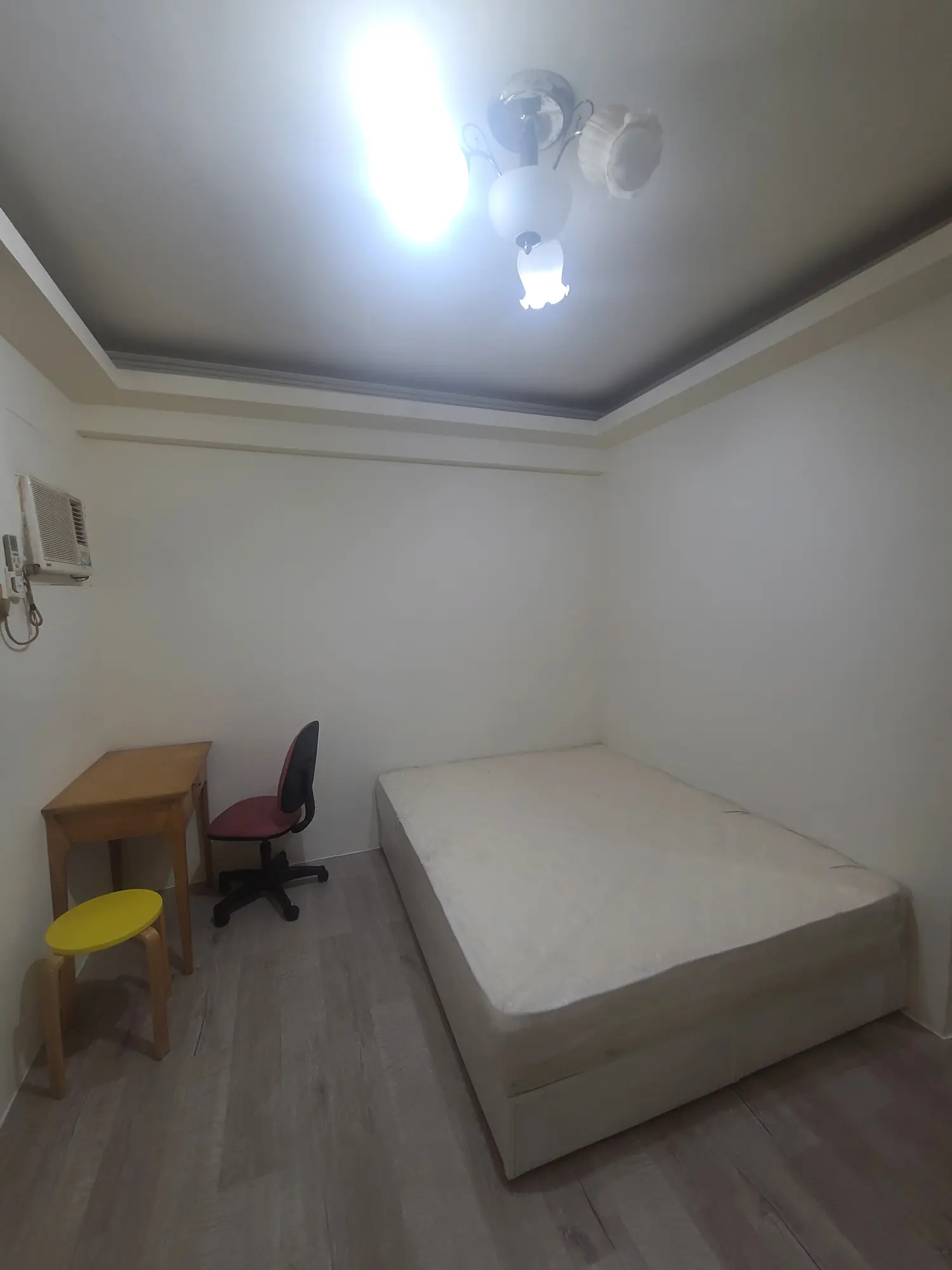 分租套房、雅房 出租 TWD 8 000 - 10 坪 - 西屯區,台中市 slide 0