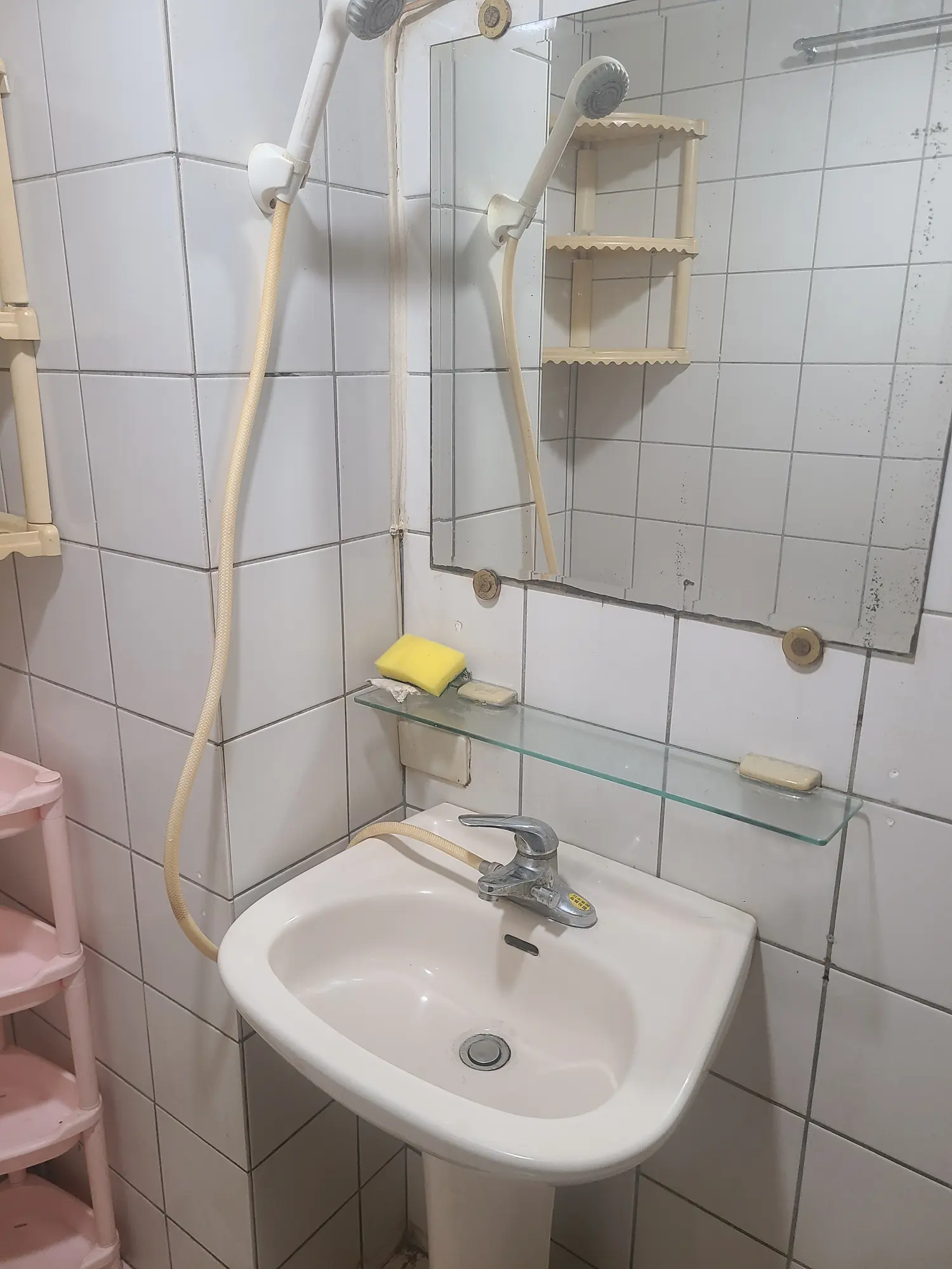 分租套房、雅房 出租 TWD 8 000 - 10 坪 - 西屯區,台中市 slide 3