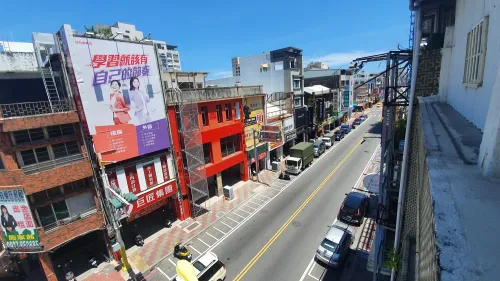 Townhouse for rent TWD 50 000 - Zhongshan Rd - 1 room