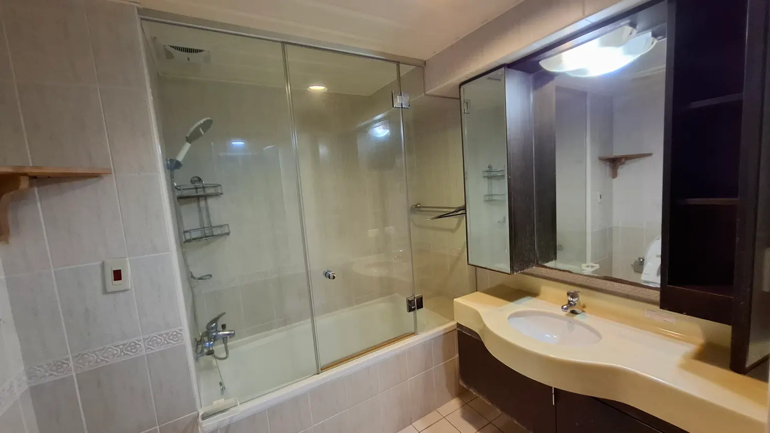 Studio apartment for rent TWD 50 000 - 50 ping - New Taipei City,Yonghe District slide 8