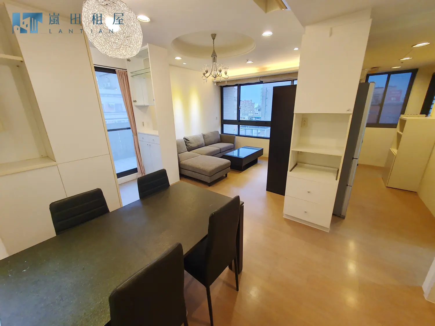 2 bedrooms apartment for rent TWD 28 000 - 21 ping - Taichung City,Xitun District slide 3