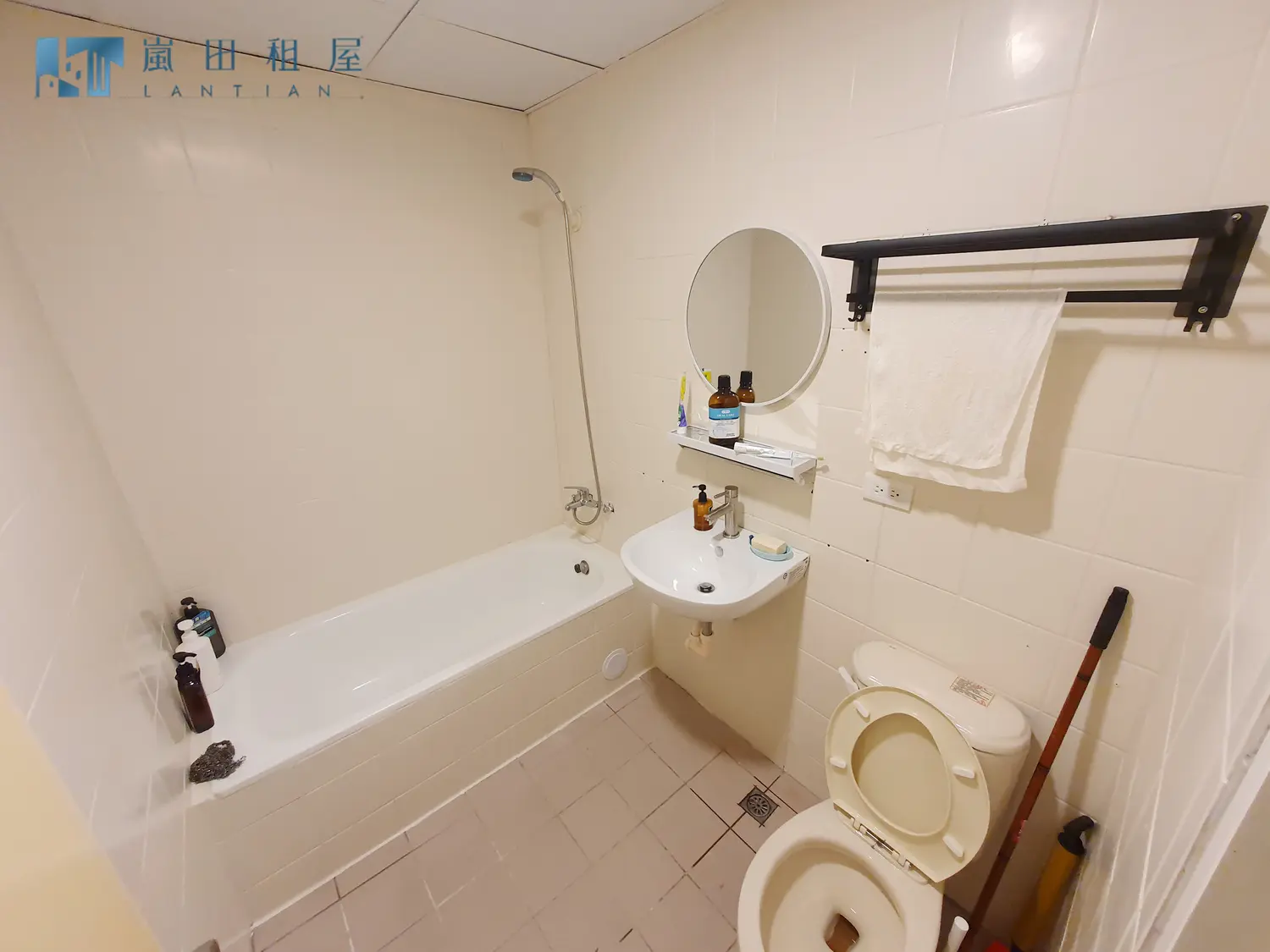 Studio apartment for rent TWD 12 800 - 6 ping - Xitun District,Taichung City slide 5
