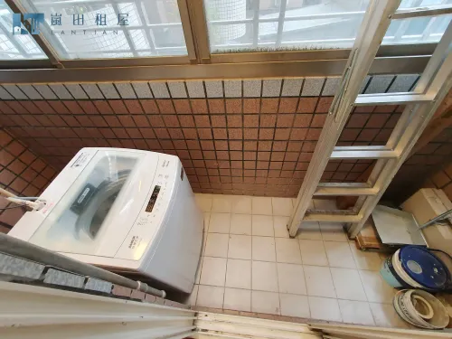 Apartment for rent TWD 12 800 - Zhishan Road - Studio