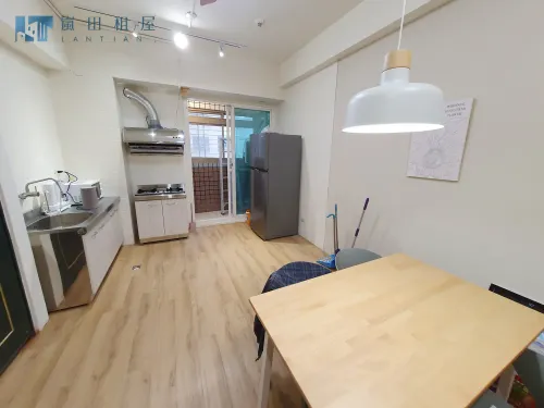 Apartment for rent TWD 12 800 - Zhishan Road - Studio