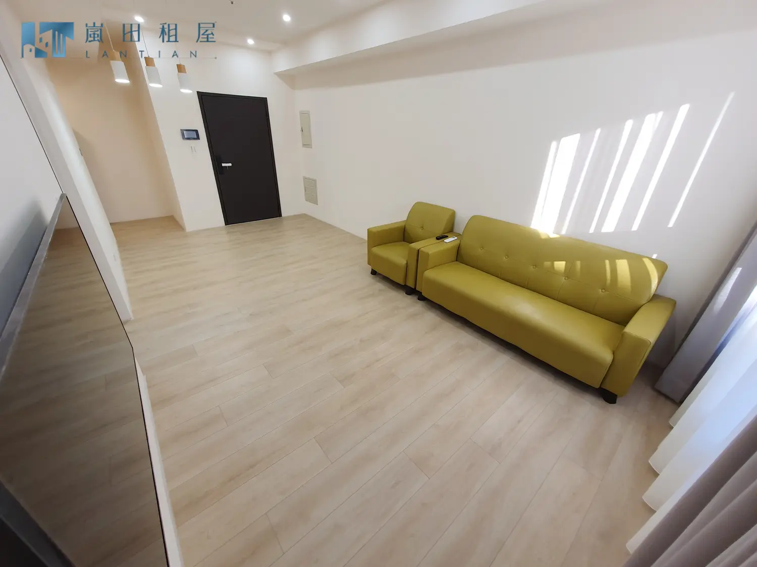 2 bedrooms apartment for rent TWD 22 000 - 17 ping - Shalu District,Taichung City slide 1