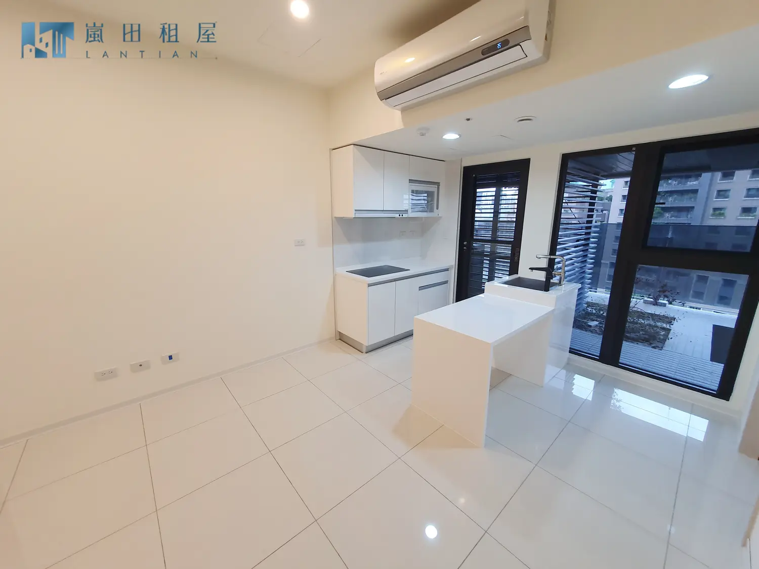 3 房 公寓 出租 TWD 47 000 - 27 坪 - 西屯區,台中市 slide 1