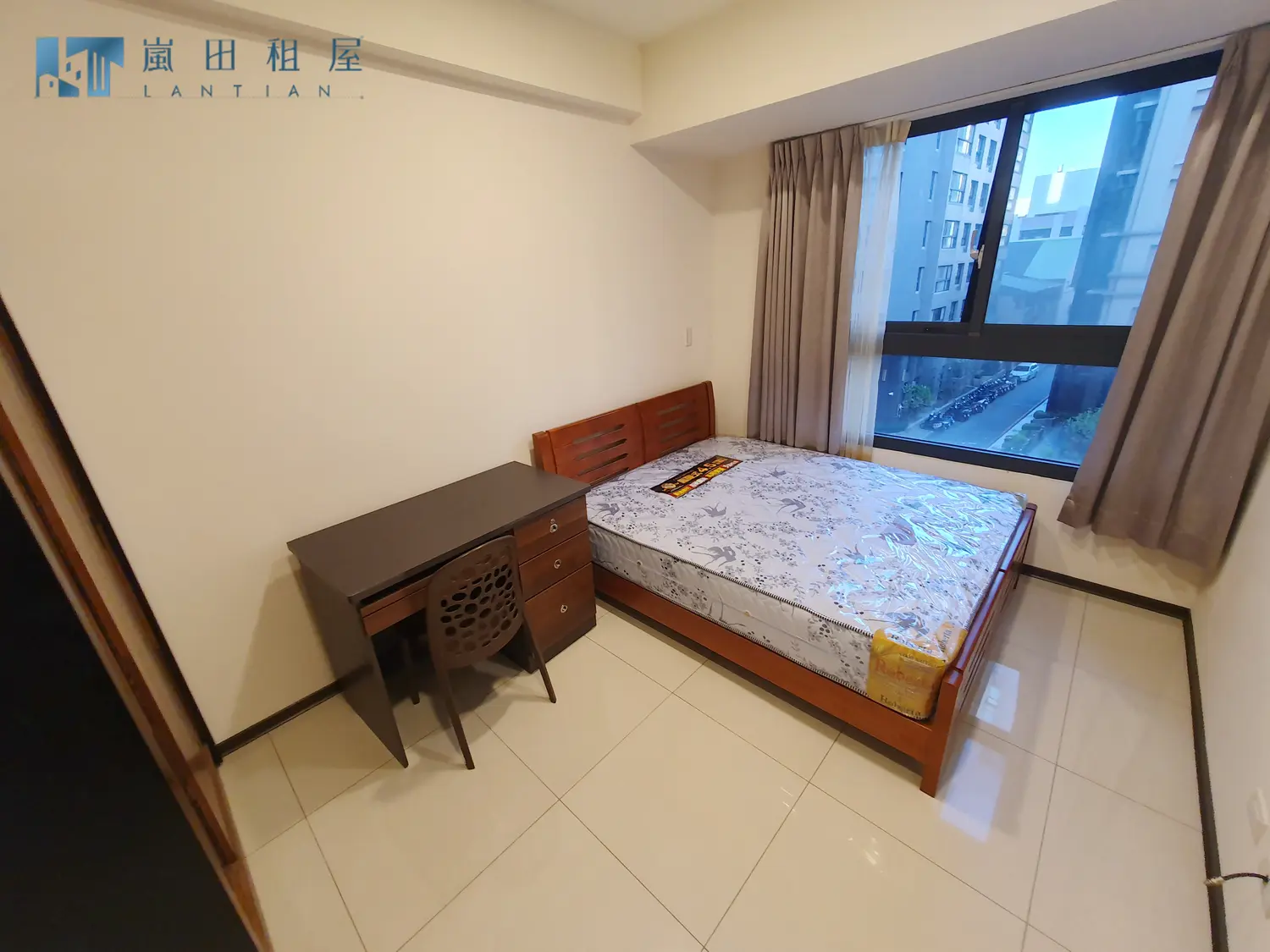 2 bedrooms apartment for rent TWD 27 500 - 16 ping - Xitun District,Taichung City slide 1