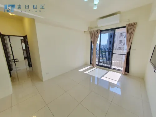 Apartment for rent TWD 28 000 - Section 2, Hanxi West Road - 3 bedrooms