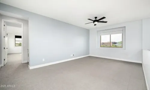 3 房 鳳凰城, 亞利桑那獨棟住宅出售 | US$ 739 900 | 70 坪 slide 12