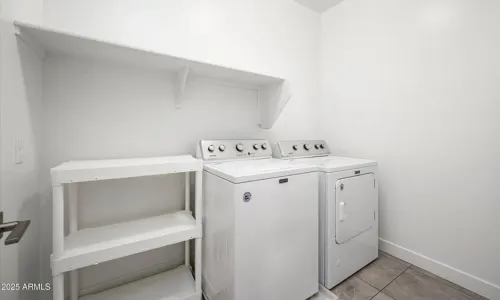 3 房 鳳凰城, 亞利桑那獨棟住宅出售 | US$ 739 900 | 70 坪 slide 24