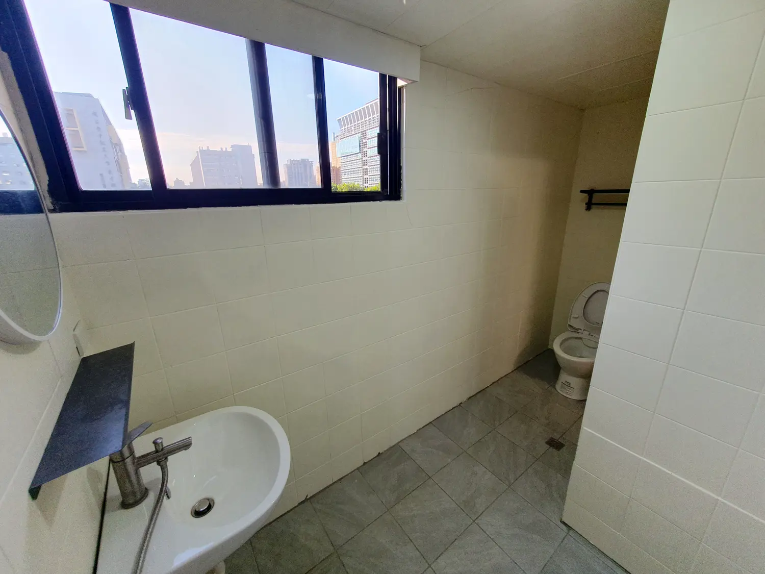 獨立套房 公寓 出租 TWD 10 800 - 5 坪 - 西區, 台中市 slide 4