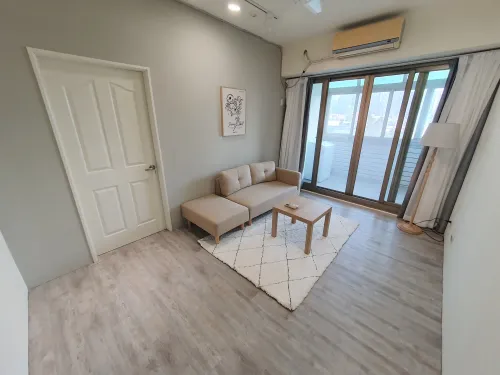 分租套房、雅房 出租 TWD 8 800 - 台灣大道三段729巷 - 5 房