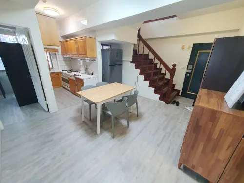 分租套房、雅房 出租 TWD 8 800 - 台灣大道三段729巷 - 5 房