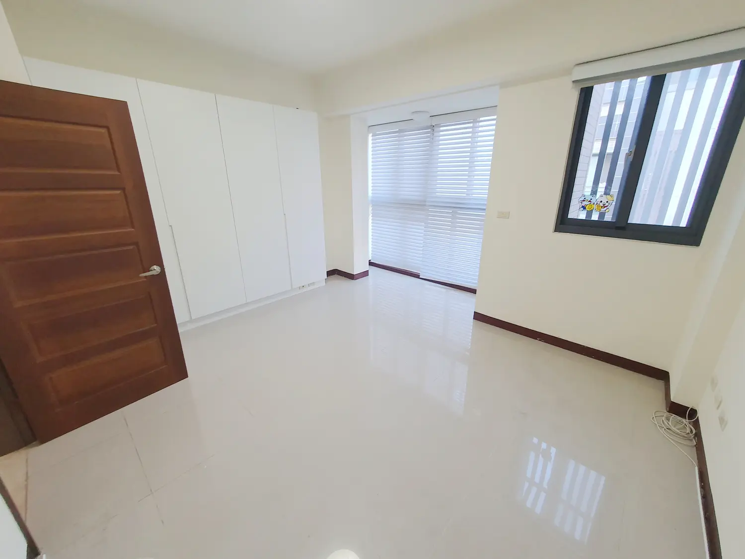 6 房 透天厝 出租 TWD 45 000 - 42 坪 - 北屯區, 台中市 slide 4