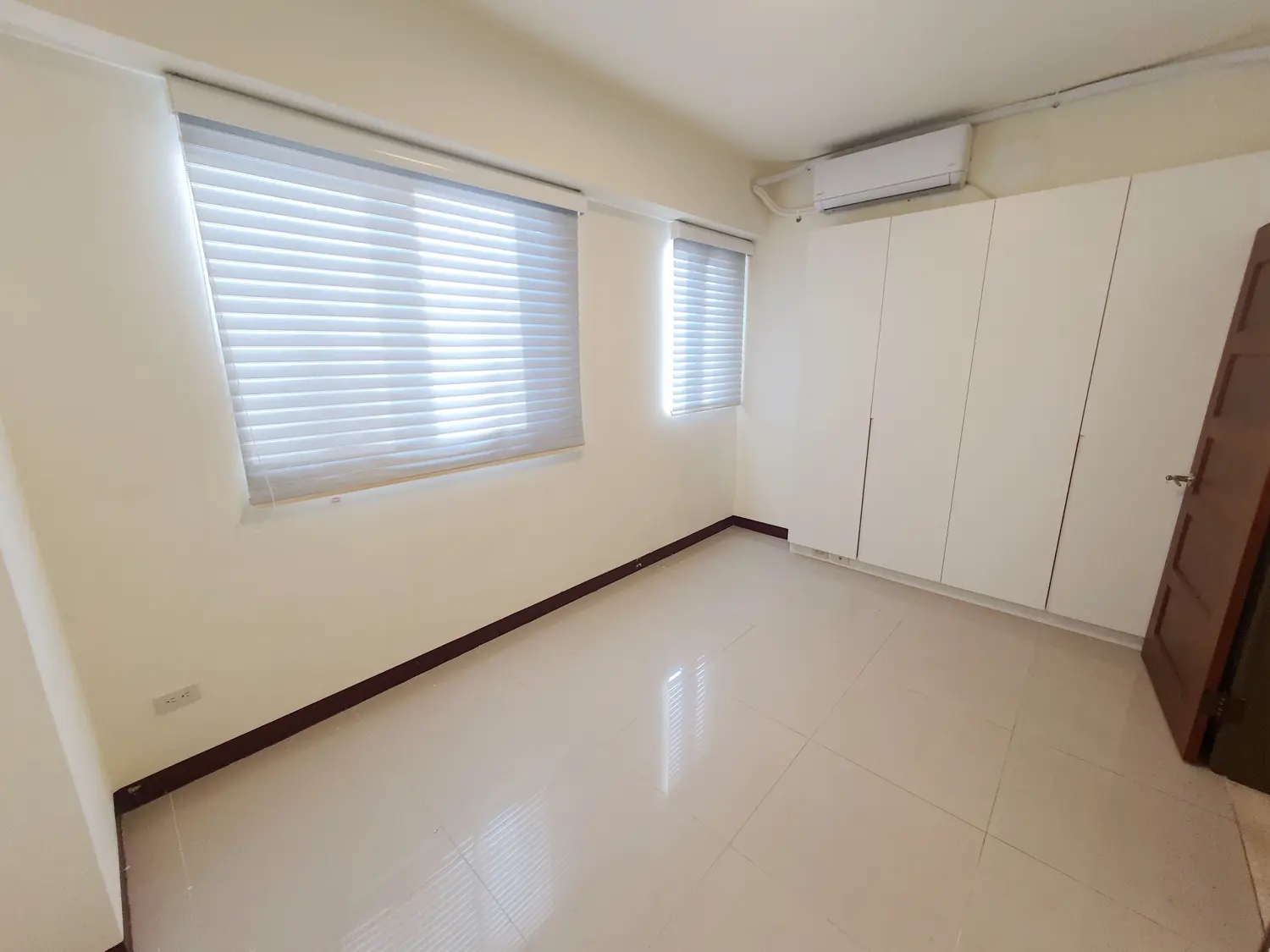 6 房 透天厝 出租 TWD 45 000 - 42 坪 - 北屯區, 台中市 slide 5