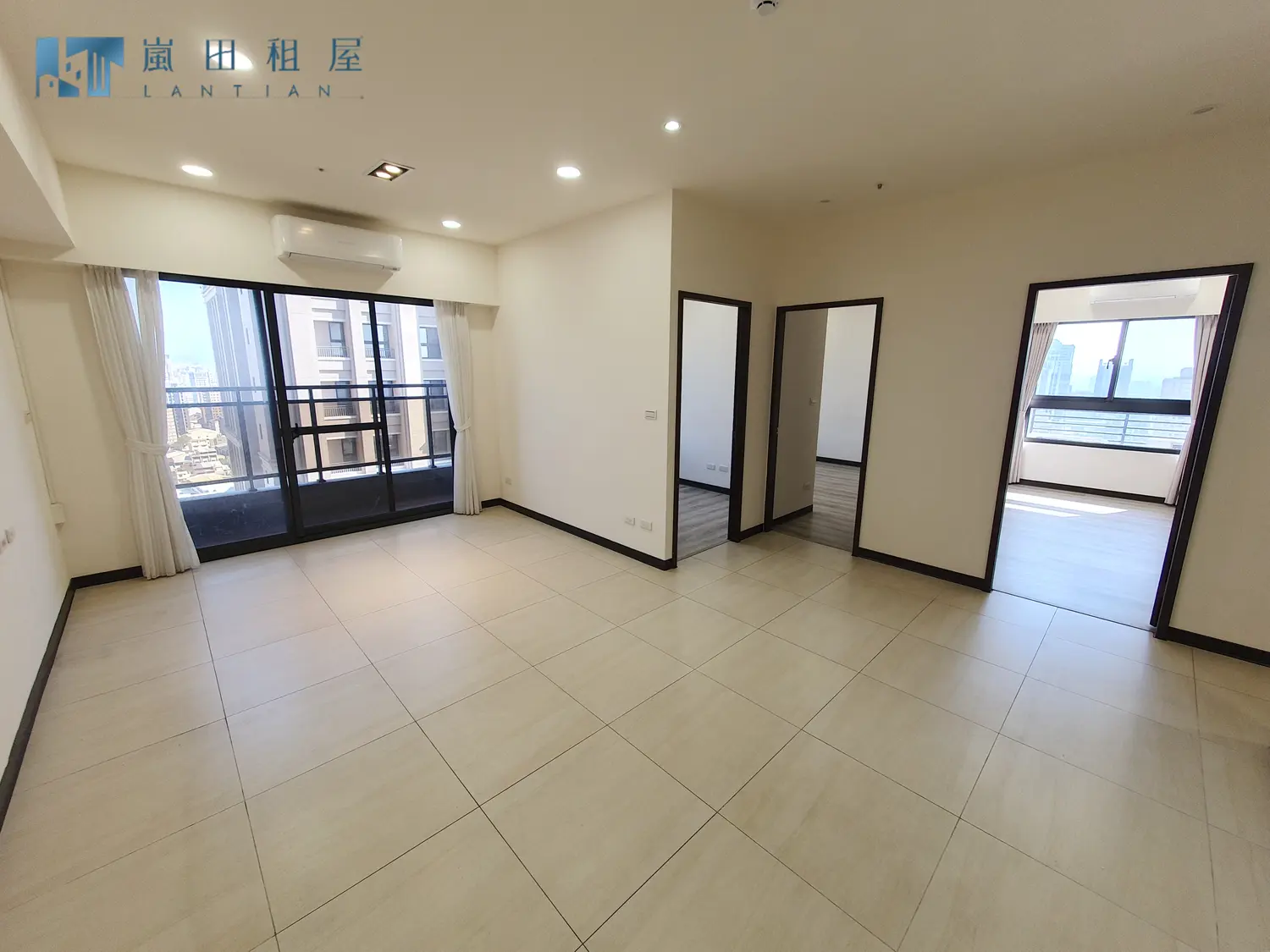 3 房 公寓 出租 TWD 36 000 - 24 坪 - 南屯區, 台中市 slide 1