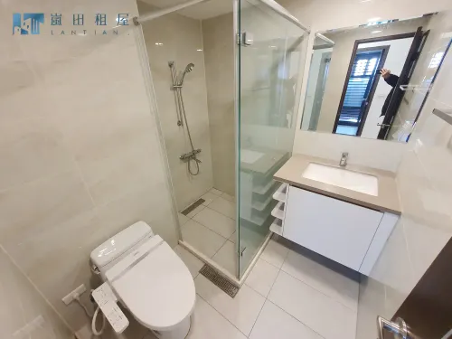 公寓 出租 TWD 36 000 - 南屯路二段430巷 - 3 房