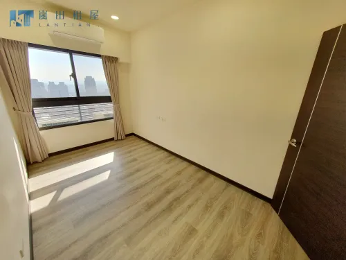 公寓 出租 TWD 36 000 - 南屯路二段430巷 - 3 房