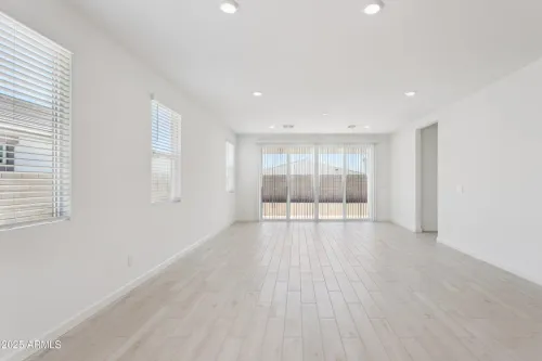 3 房 亞利桑那, 皮奧里亞獨棟住宅出售 | US$ 599 990 | 56 坪 slide 5