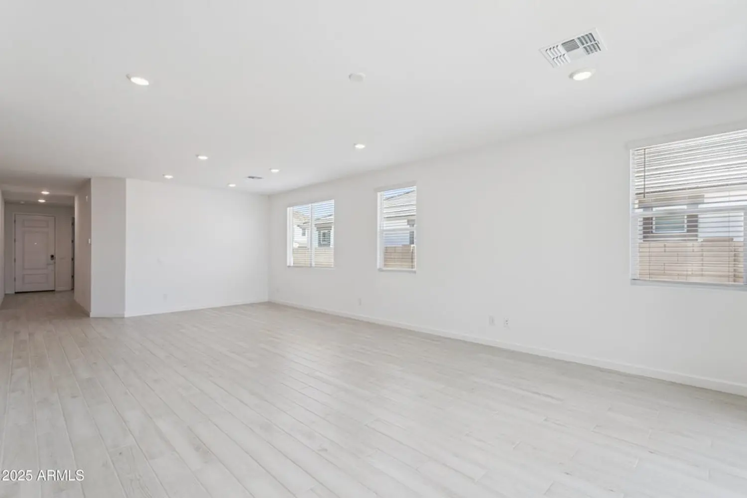 3 房 亞利桑那, 皮奧里亞獨棟住宅出售 | US$ 599 990 | 56 坪 slide 6