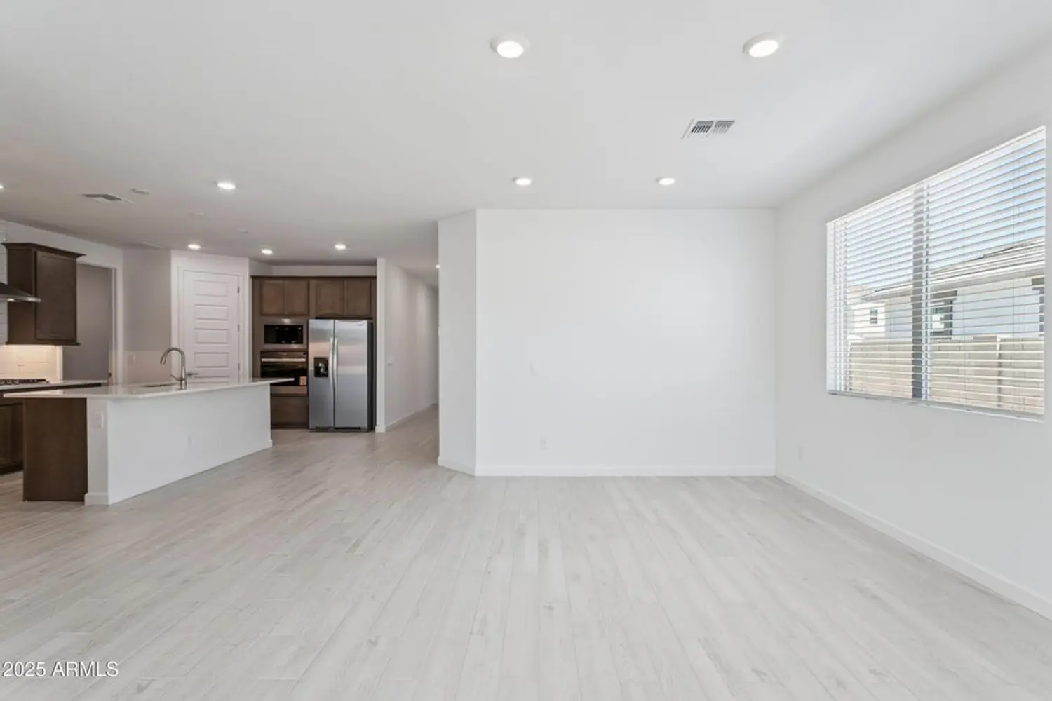 3 房 亞利桑那, 皮奧里亞獨棟住宅出售 | US$ 599 990 | 56 坪 slide 11