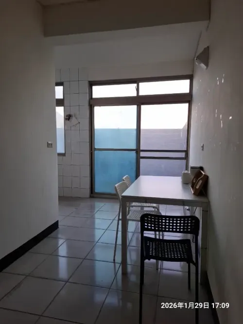 Room for rent NT$ 12 000 - Dongsheng Road - 8 bedrooms