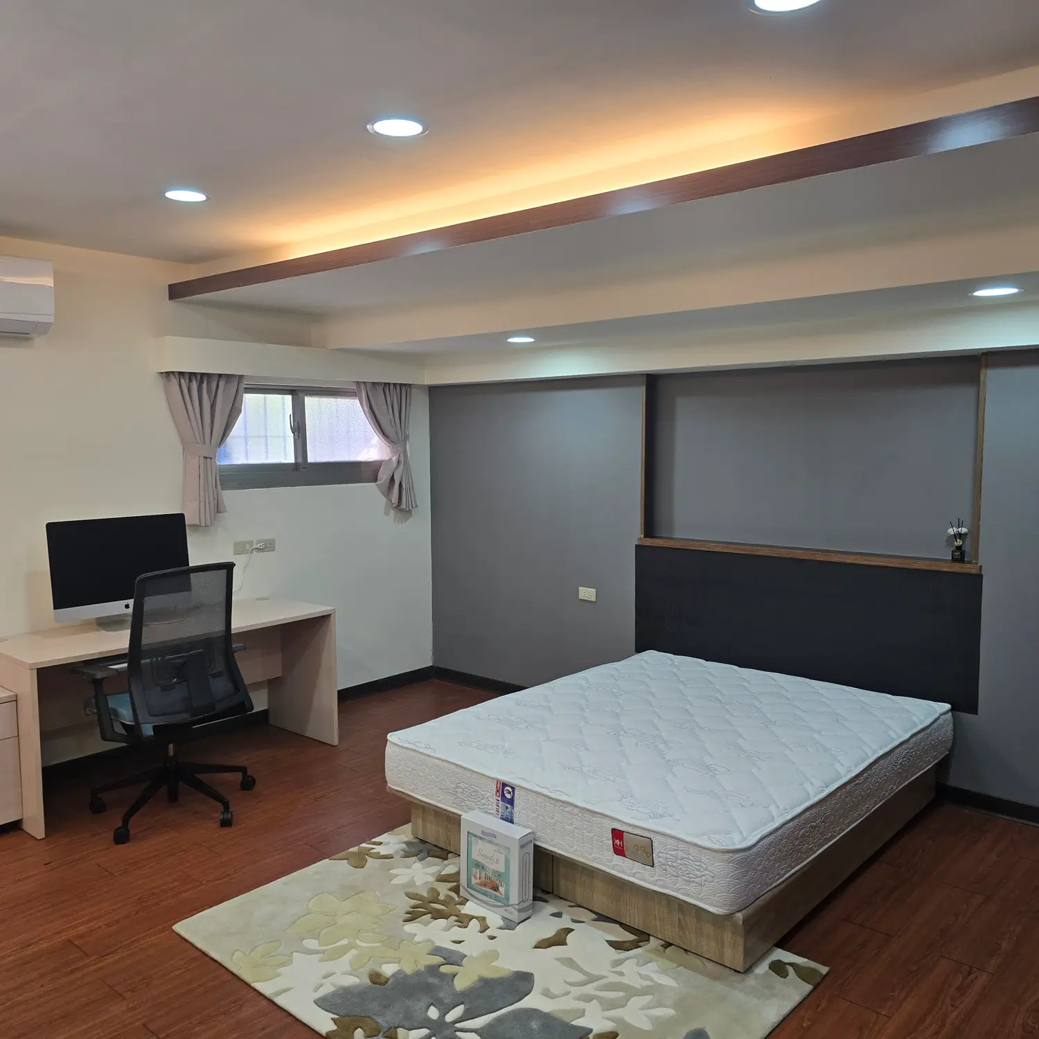 Room for rent in Songshan District, Taipei City | TWD 23 800 | 14 ping slide 2