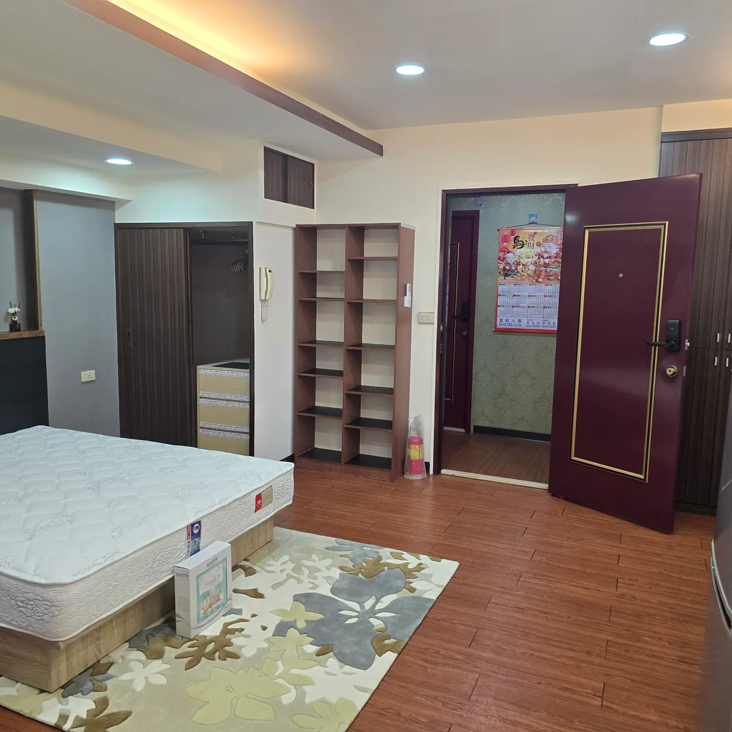 Room for rent in Songshan District, Taipei City | TWD 23 800 | 14 ping slide 1