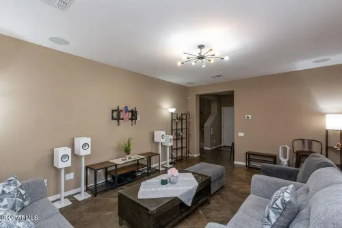 3 房 鳳凰城, 亞利桑那獨棟住宅出售 | US$ 450 000 | 47 坪 slide 3