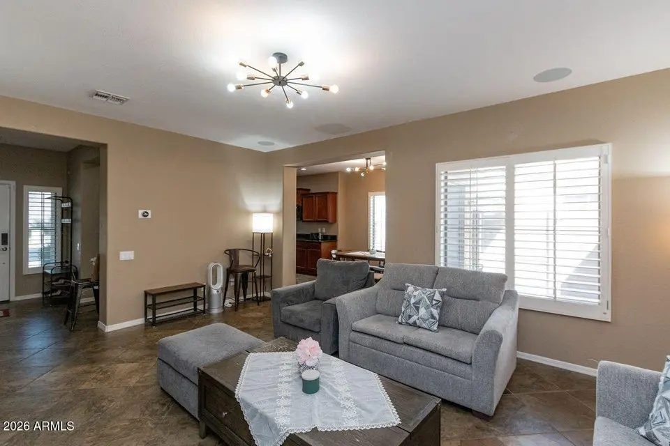 3 房 鳳凰城, 亞利桑那獨棟住宅出售 | US$ 450 000 | 47 坪 slide 2