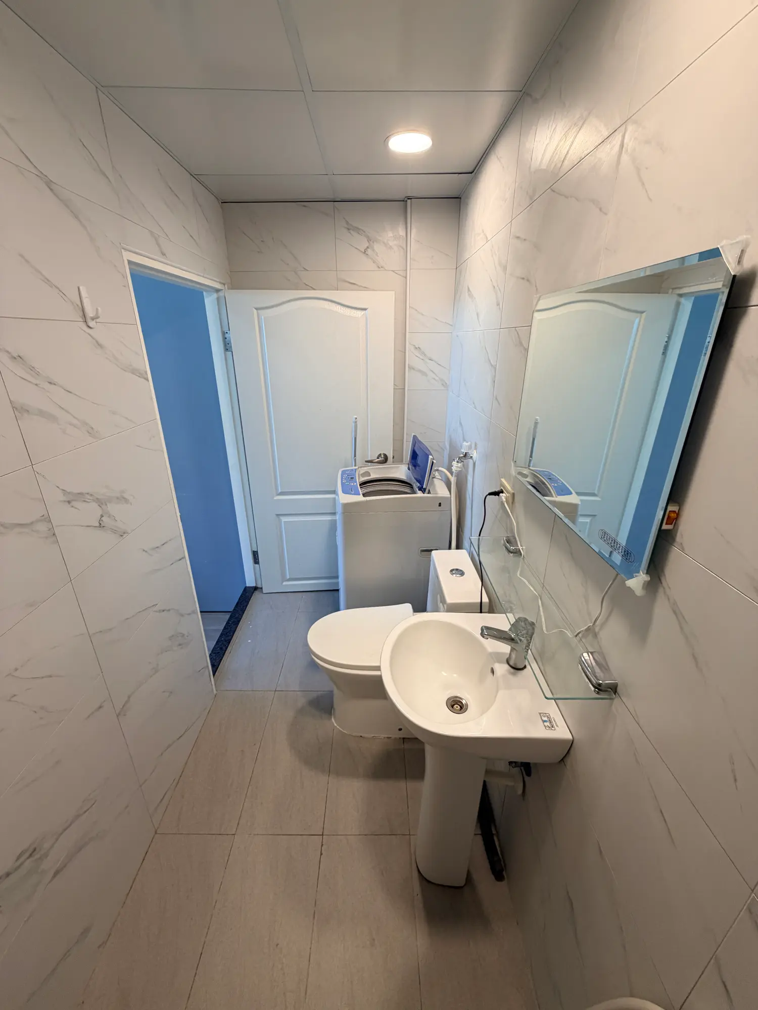 Room for rent in Taipei City, Zhongshan District | NT$ 15 900 | 4 ping slide 6