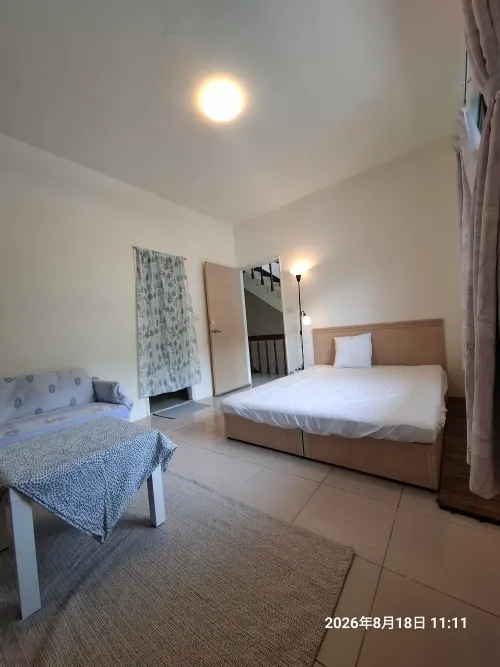 Room for rent NT$ 12 000 - Dongsheng Road - 8 bedrooms
