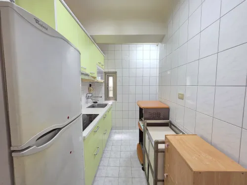 3 bedrooms apartment for rent in Daan District, Taipei City | NT$ 42 000 | 23 ping slide 6