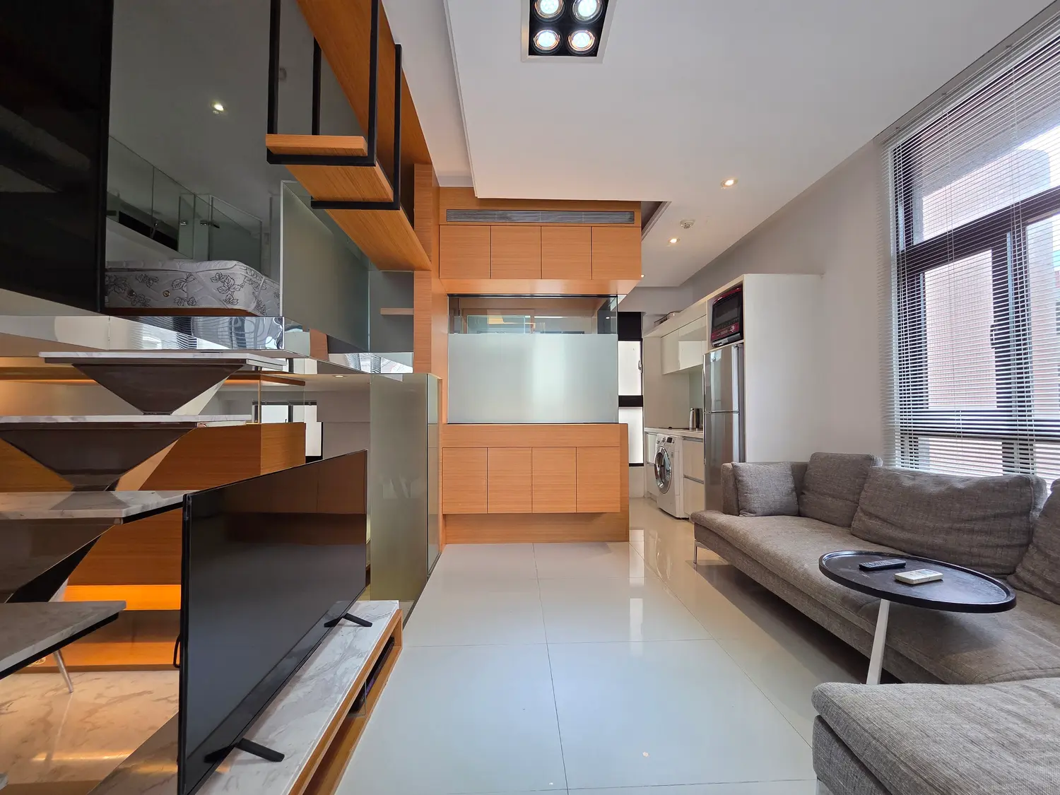 2 bedrooms apartment for rent in Daan District, Taipei City | NT$ 63 000 | 30 ping slide 1
