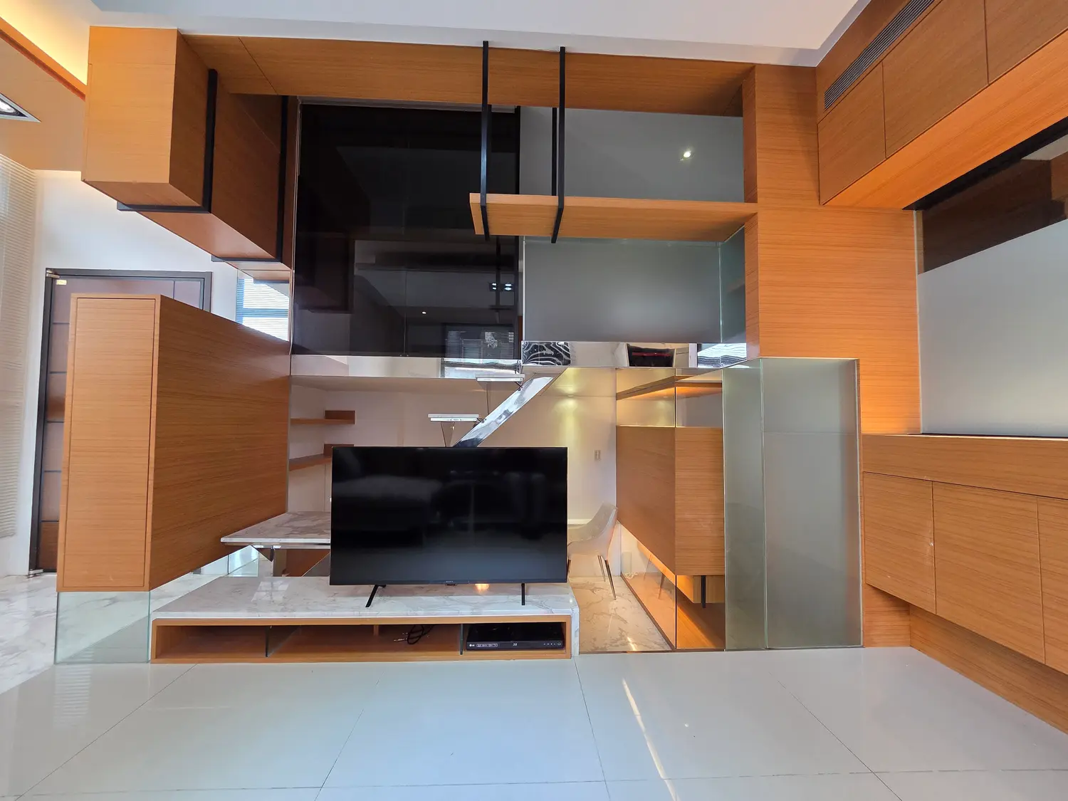 2 bedrooms apartment for rent in Daan District, Taipei City | NT$ 63 000 | 30 ping slide 2