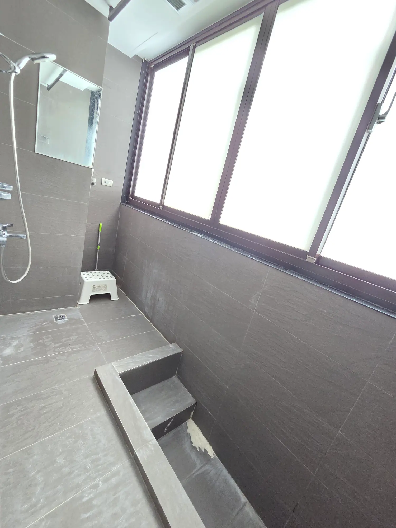 2 bedrooms apartment for rent in Daan District, Taipei City | NT$ 63 000 | 30 ping slide 7