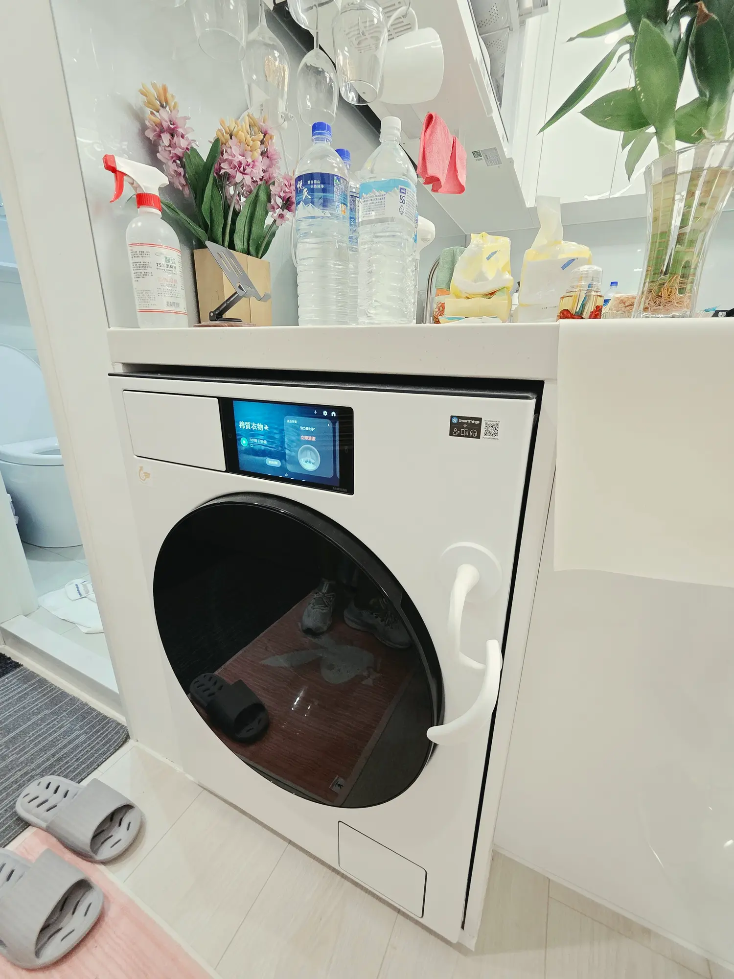 1 room apartment for rent in Zhongshan District, Taipei City | NT$ 40 000 | 12 ping slide 7