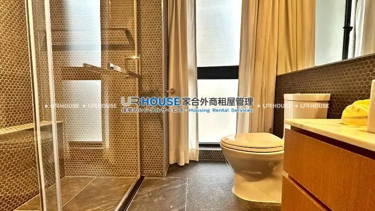3 bedrooms apartment for rent in Zhongshan District, Taipei City | TWD 220 000 | 72 ping slide 17