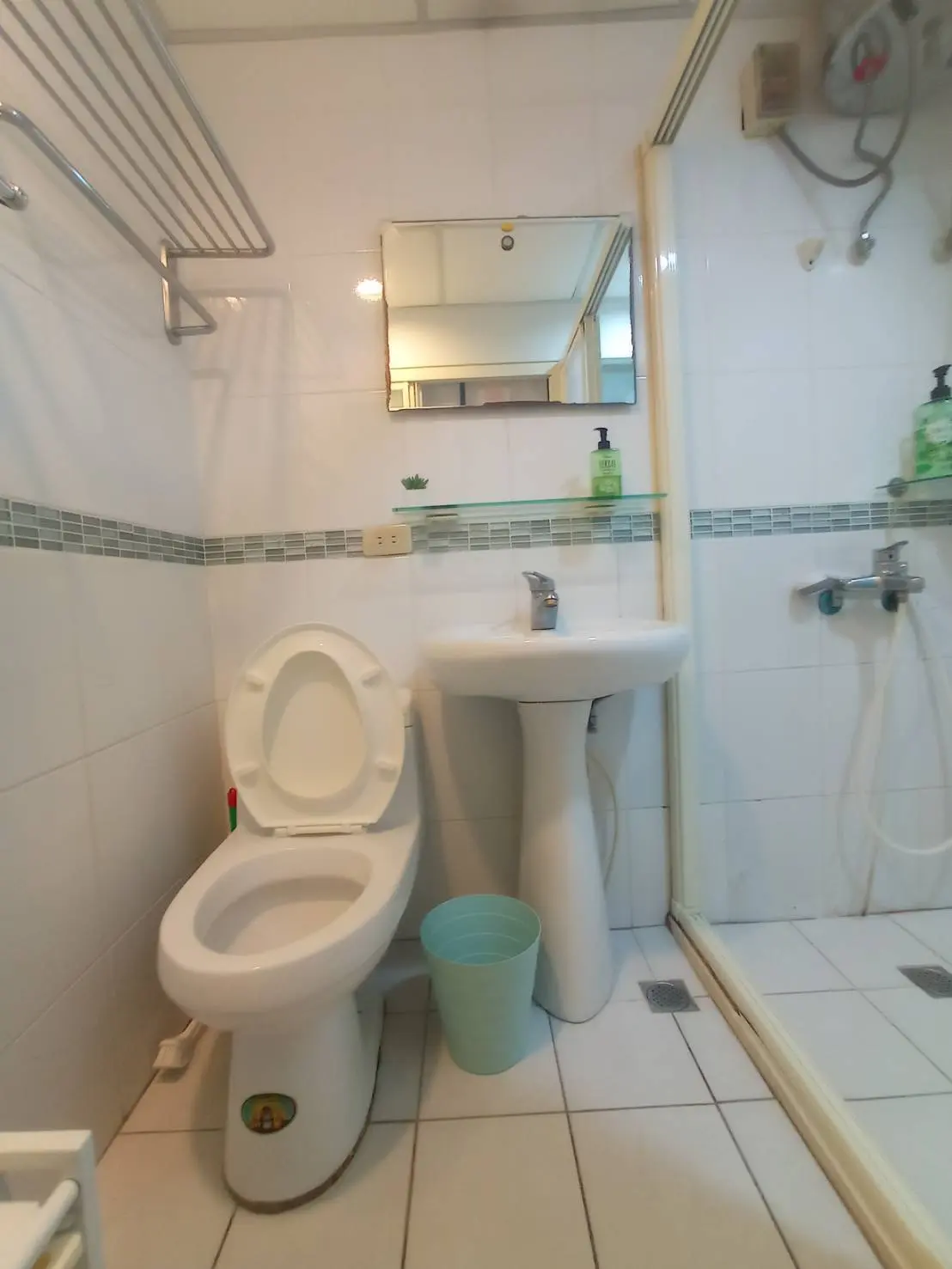 Room for rent in Daan District, Taipei City | NT$ 24 000 | 6 ping slide 3