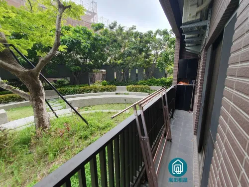 公寓 出租 TWD 22 000 - 中山路 - 2 房