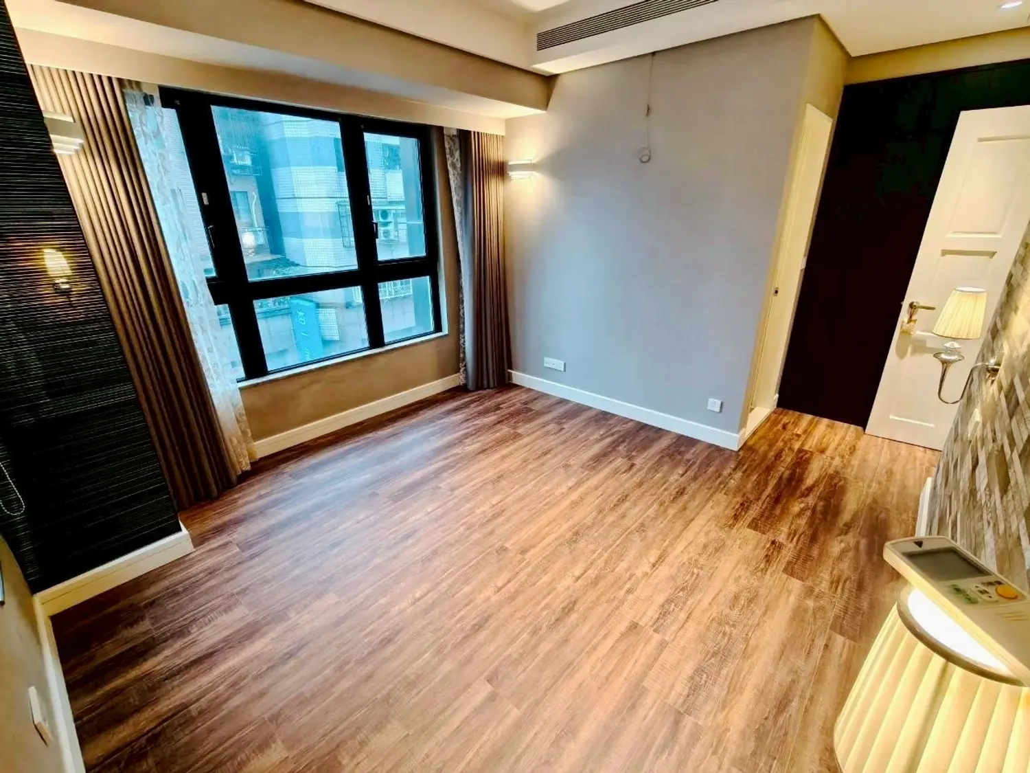 2 bedrooms apartment for sale TWD 49 800 000 - 27 ping - Taipei City,Neihu District slide 4