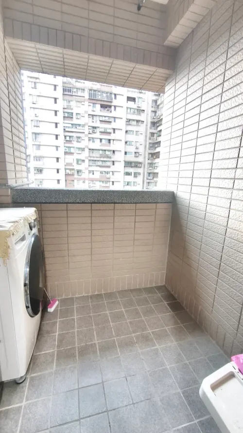 Apartment for sale NT$ 25 000 000 - Lane 269, Chongqing Road - 3 bedrooms