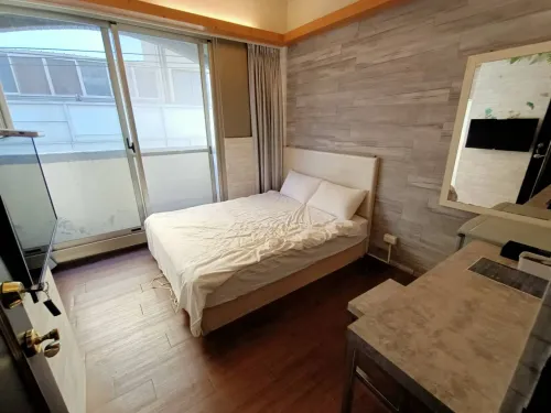 Room for rent NT$ 7 800 - 逢甲路 - 1 room