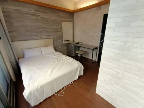 Room for rent NT$ 7 800 - 逢甲路 - 1 room