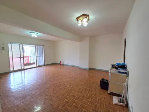 Apartment for rent TWD 41 000 - Lane 290, Section 6, Zhongshan N Rd - 3 bedrooms