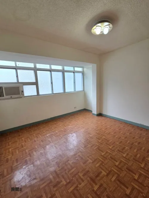 Apartment for rent TWD 41 000 - Lane 290, Section 6, Zhongshan N Rd - 3 bedrooms