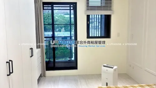 Apartment for rent TWD 35 888 -  - Studio