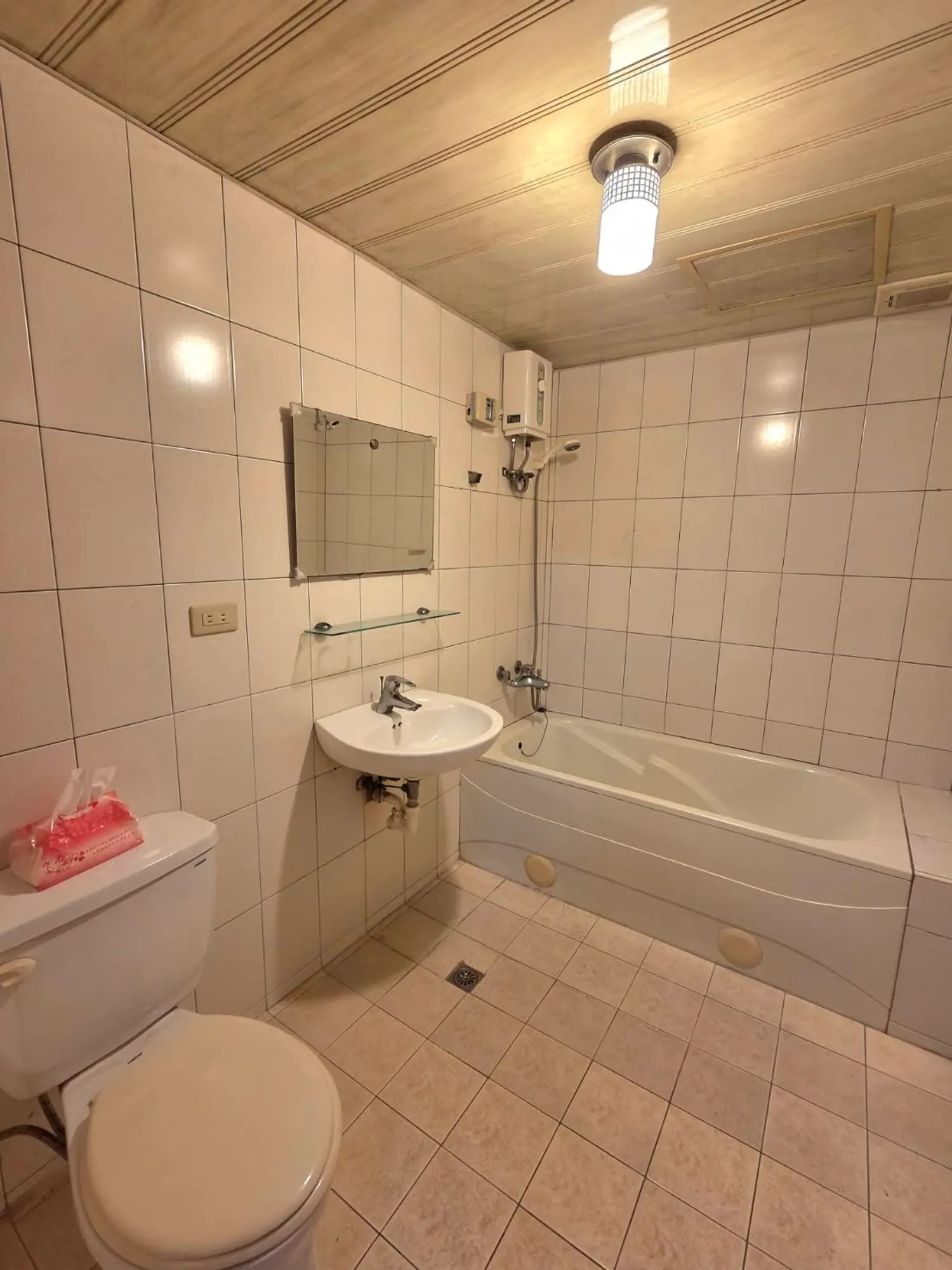 2 bedrooms apartment for rent TWD 29 000 - 25 ping - Taipei City,Shilin District slide 8